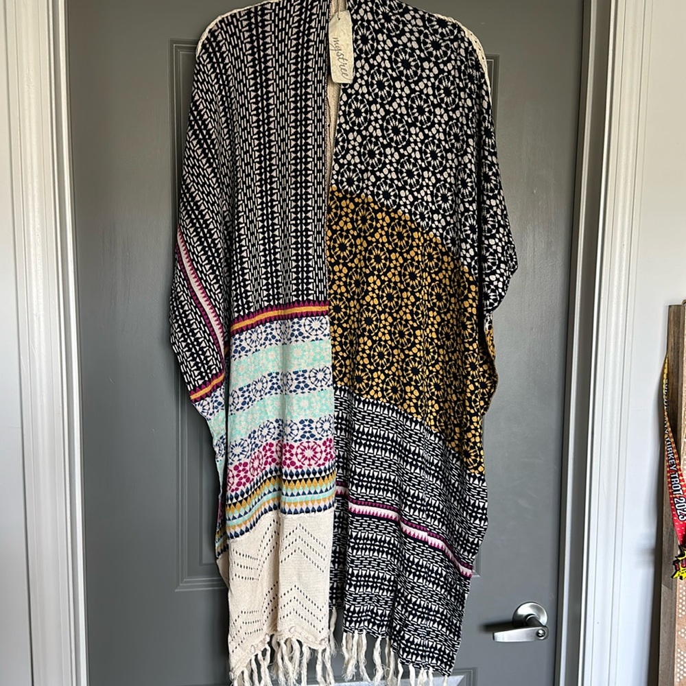 Mystree tasseled cardigan sweater squash blossom